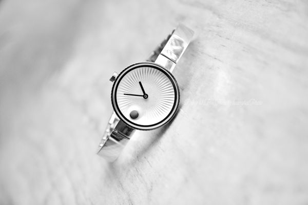 Đồng hồ cho nữ doanh nhân Movado 3680020