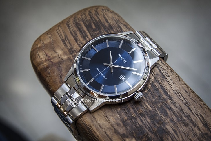 Review đồng hồ Orient FUNG8003D0 có giá chưa đến 4 triệu đồng - Hình 3