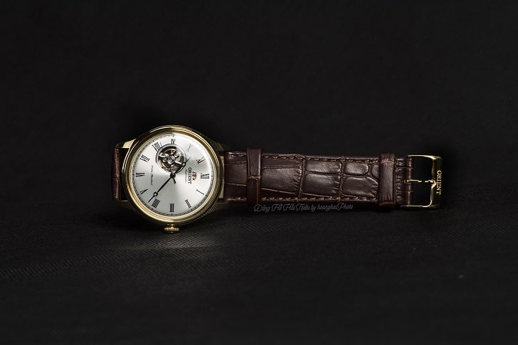Đồng hồ Orient FAG00002W0 thiết kế cọc số La Mã cổ điển - Hình 3