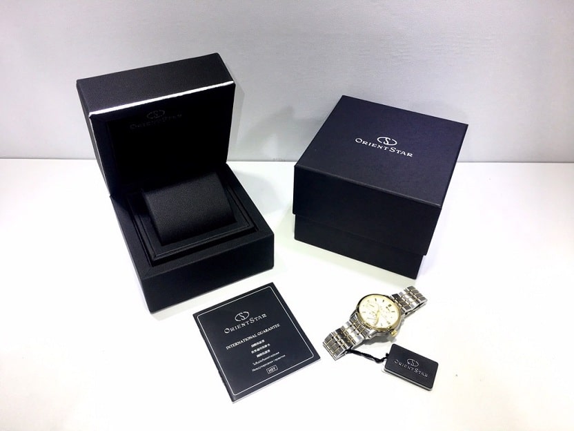 Phân biệt đồng hồ Orient super fake và hàng chính hãng dựa vào hộp đồng hồ