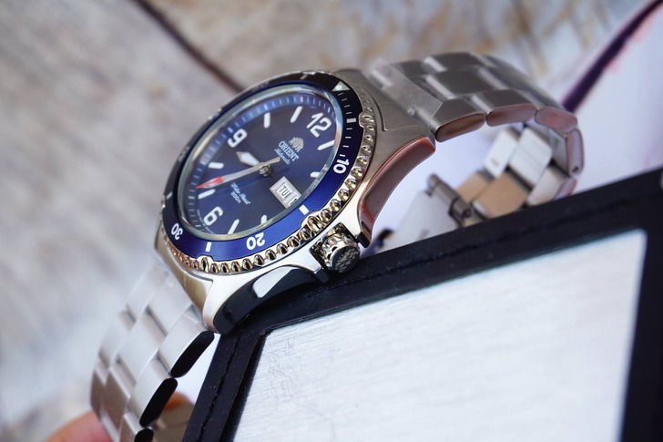 Đánh giá đồng hồ Orient Mako thông qua giá bán