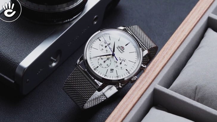 Dây đeo đồng hồ Orient Chronograph được làm từ chất liệu cao cấp